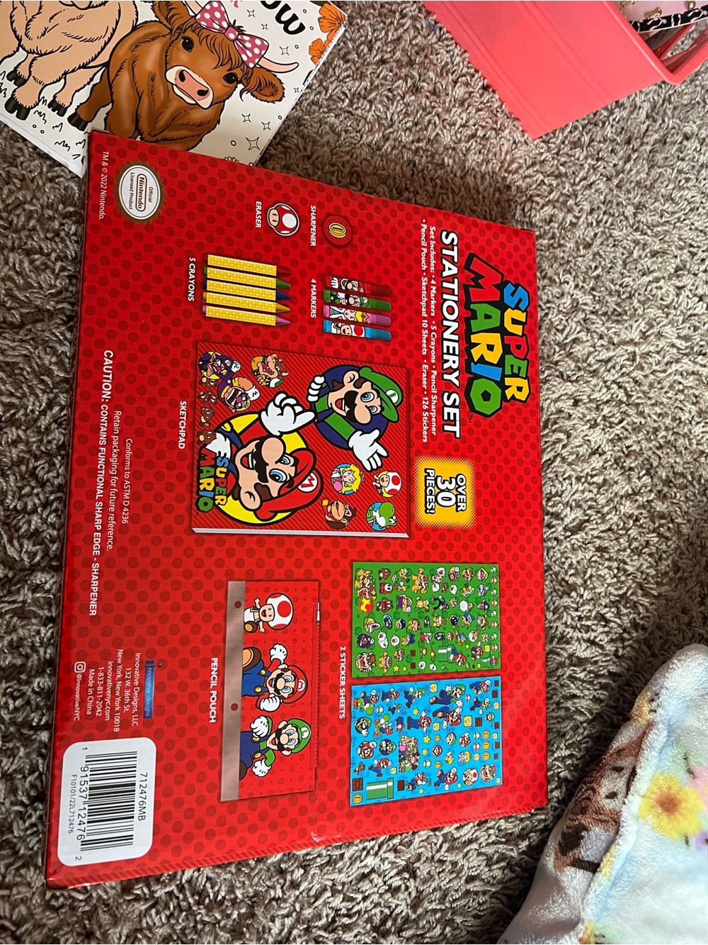 Nintendo Super Mario Stationery Set in Red, Blue, Green, Pink - Picture 2 of 2